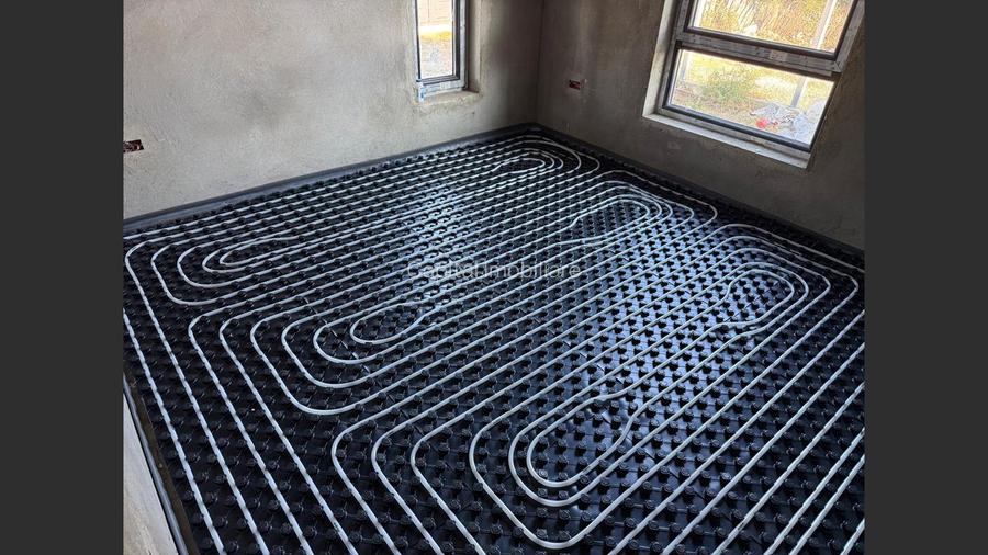 Casă Noua Zona Centrala Baicoi,  211 mp  - 14