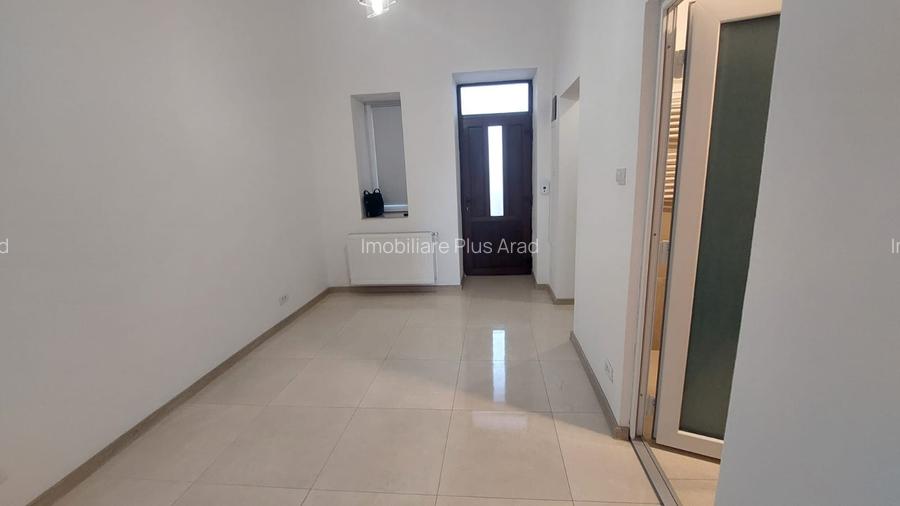 Inchiriez apartament 2 camere zona CENTRALA - 8