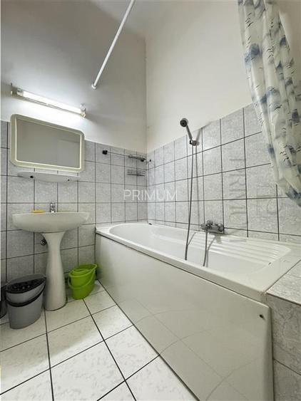 MEDICINA - 2 CAMERE - DECOMANDAT - SPATIOS - ETAJ 1 - CLADIRE ISTORICA - 6