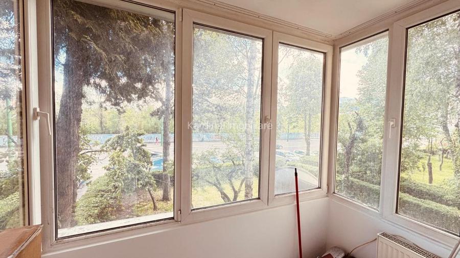 Apartament 2 camere  Centrul Civic, zona Harmanului, etaj 1 - 6