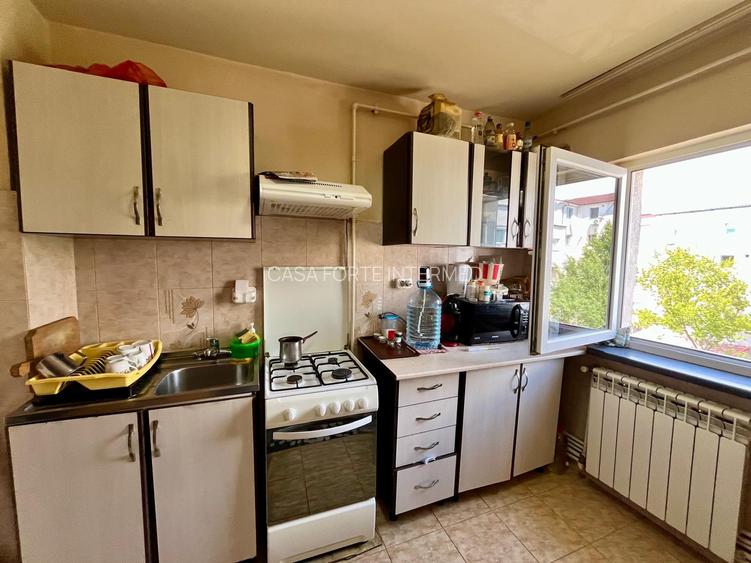 Apartament 3 camere, decomandat Inel 1,  zona Eden 89.000  € - 6