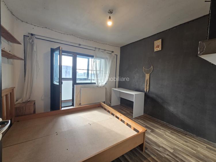 Apartament 4 camere-decomandat-Dacia - 2