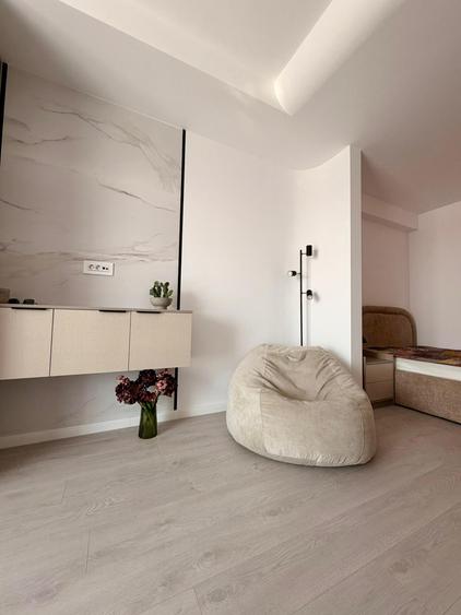 Garsoniera | Complex Novum Viilor | loc parcare inclus|Bloc Nou-Prima Inchiriere
