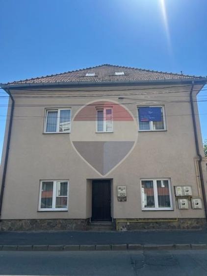 Proprietate mixtă (Locuință + Sediu/Cabinet) – Lazaret, teren 373 mp