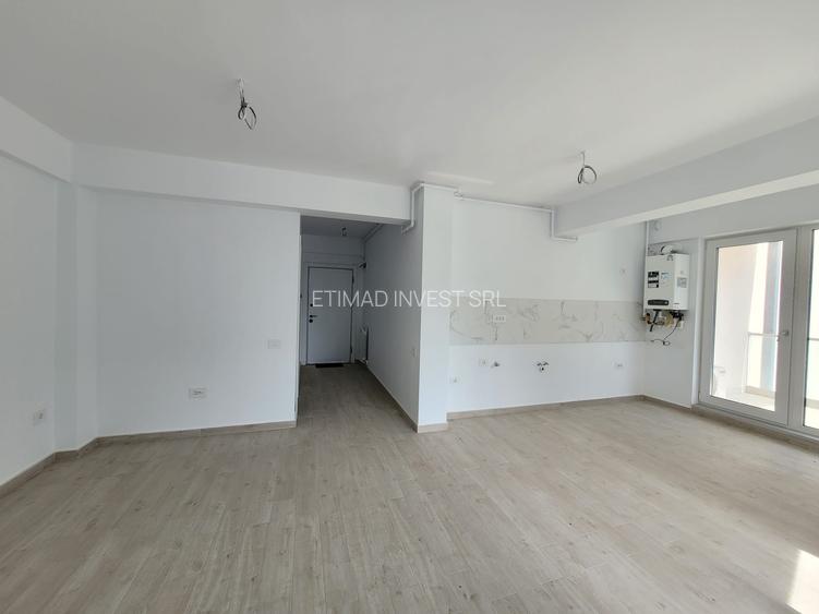 COMISION 0! SUPER PRET - STUDIO  FINALIZAT 45.80 MP - ACCES PISCINA - 67900 E - 2