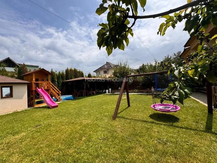 Casa cuplata ultrafinisata si mobilata in Faget cu o curte generoasa - 7
