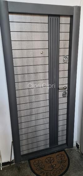 Apartament 4 camere !! PERSOANA FIZICA !! INEL 2 - 7