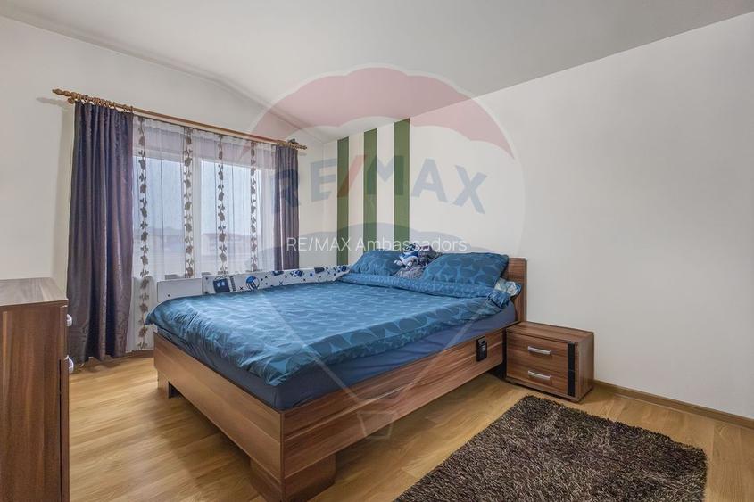 Apartament cu 3 camere de vânzare în zona Dambovita - 6