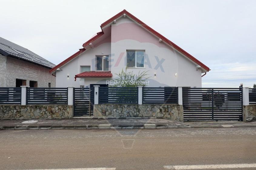 Casă premium - suprafețe generoase Bunloc - 19