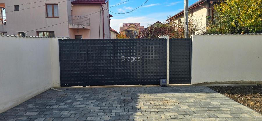 Casă Individuală Cuplată, 4 camere , Stradă asfaltată , Toate utilitățile - 4