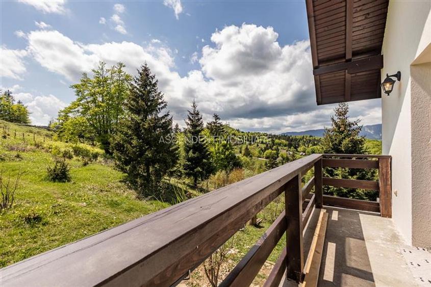 FILM! Ansamblu arhitectural proaspat si distins,pe 3.000 mp teren, in magia natu - 47