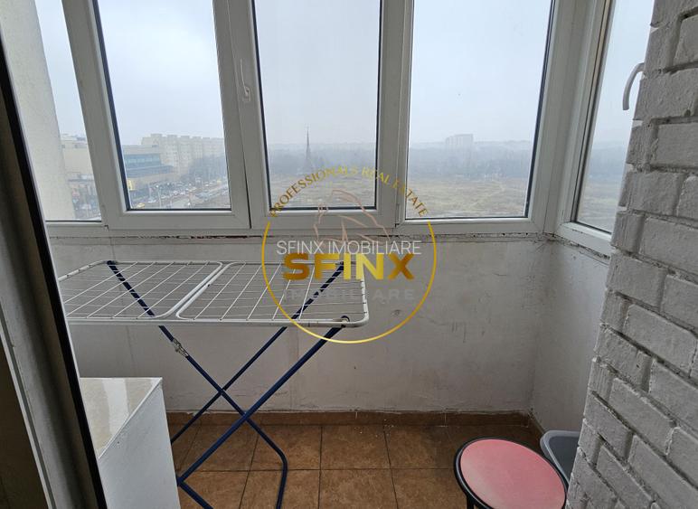 Garsoniera metrou Titan bloc din 1983  - 10