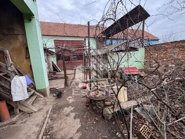 Casa - zona Aradul Nou - 11