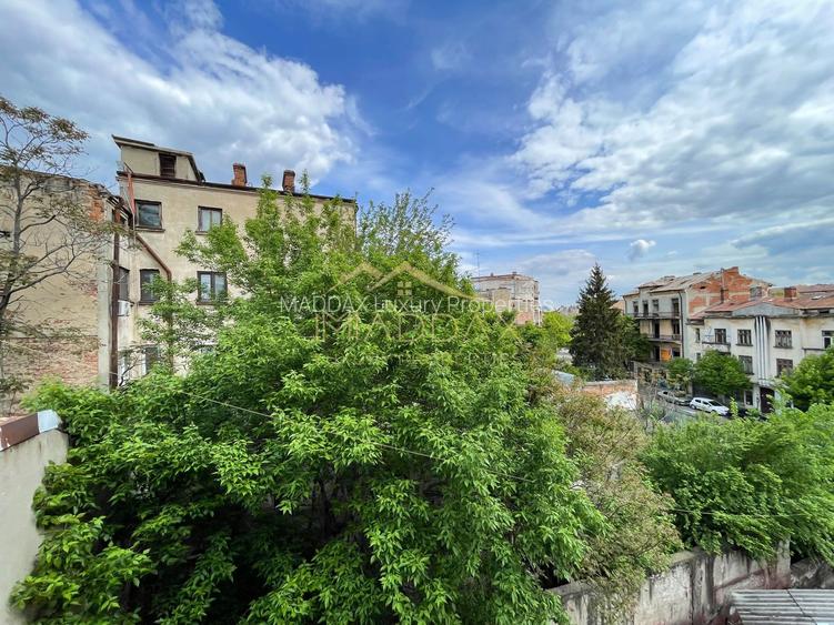 Spatiu comercial S+P // *362mp* // Victoriei - 27