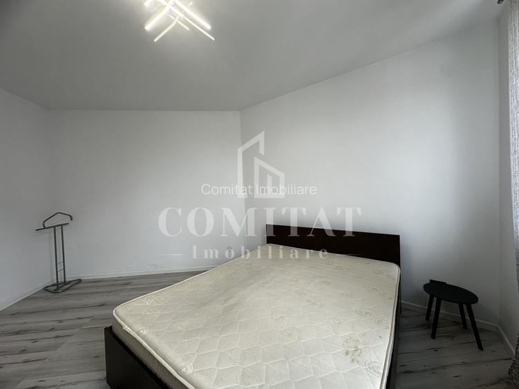 Apartament la etaj intermediar | 3 camere | Zona Bmw - 7