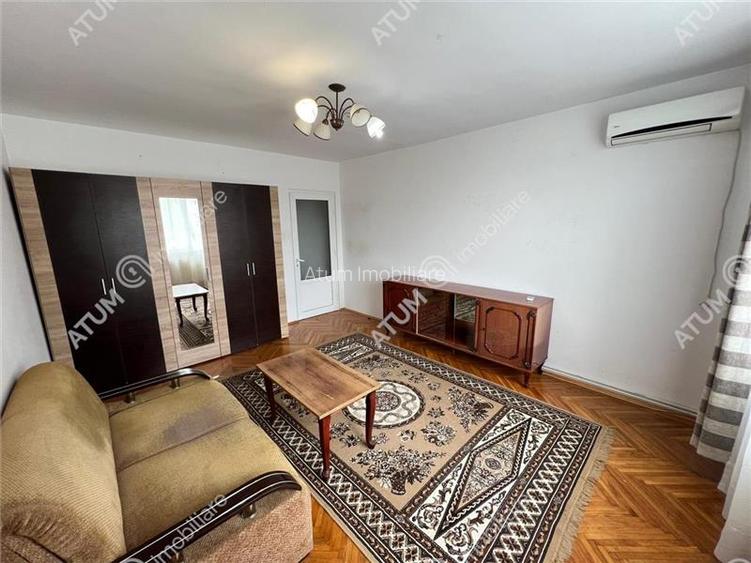 Apartament 3 camere decomandate 2 balcoane zona Mihai Viteazul Sibiu - 2