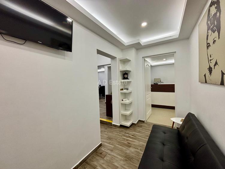 Bld Unirii Spatiu Comercial 2 Intrari  2 Grupuri Sanitare Centrala 15 Min Metrou - 11