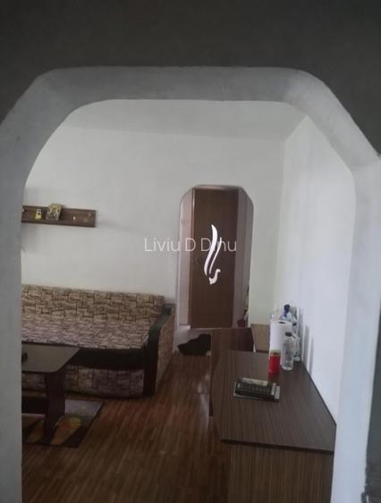 Vând apartament  semidecomandat  - 3