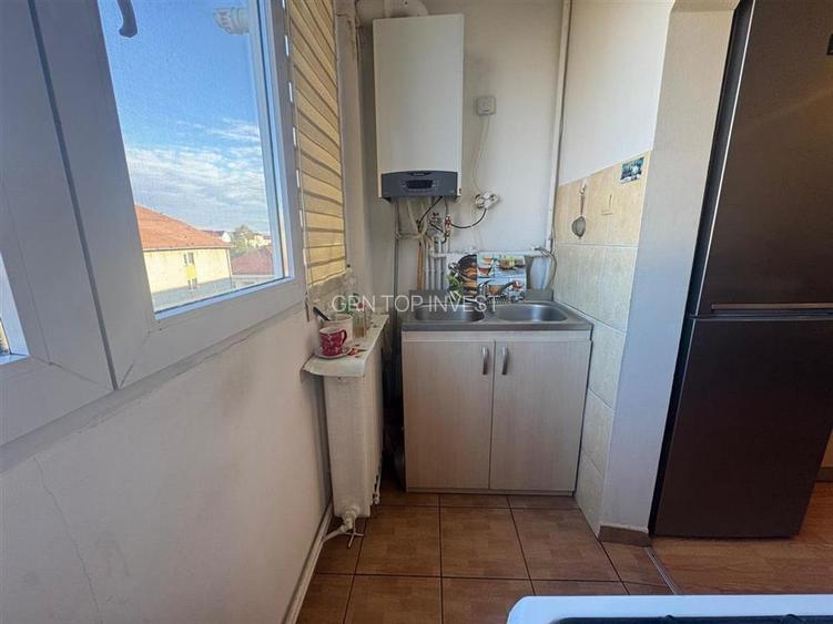 Apartament decomandat cu 2 camere zona Vasile Aaron - 22