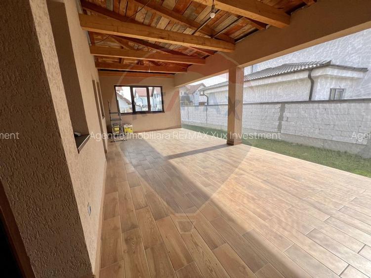 Casă  de vanzare - 7