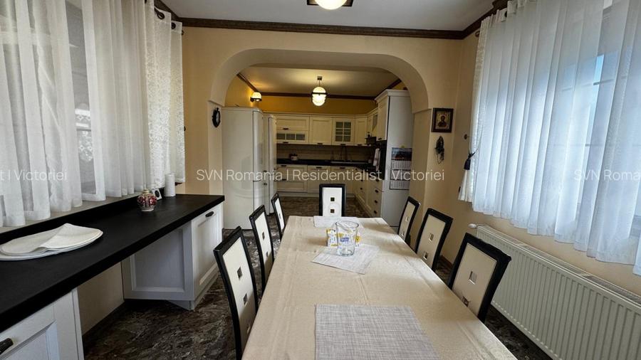 REV2004873 Vila Iesire la lac Ponton privat Piscina Balotesti - 10