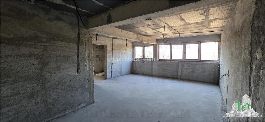 Domnesti - Oportunitate investitie/ Teren 1.643 mp + casa la gri 476mp/  pozitie - 18