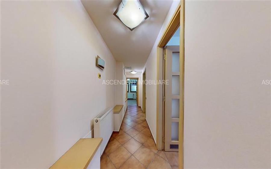 Volum arhitectural remarcabil:Rezidential/ Sediu firma,Clinica,Investitie,Centru - 20