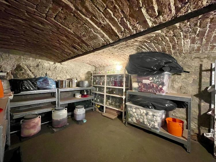 Casă de vânzare, 0% comision, negociabil - 16