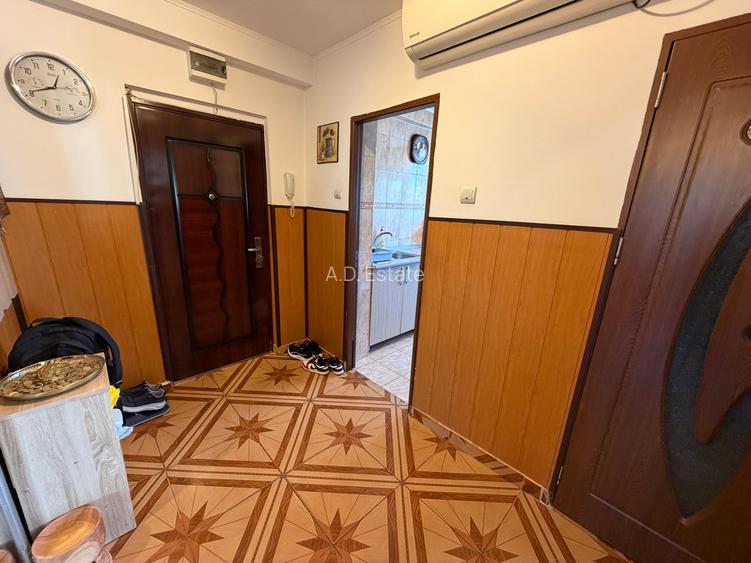 Titan 3 Camere 70 Mp Bloc Caramida Reabilitat 15 Min Metrou - 19