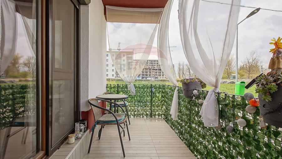 Apartament cu 3 camere de vânzare în zona Tractorul - 13