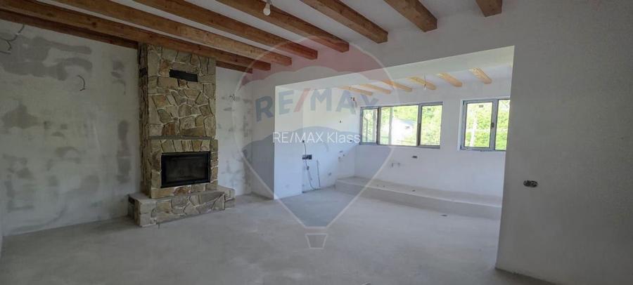 Lux Mediteranean si Intimitate pe 3400 mp Gura Vaii Valea Voievozilor - 2