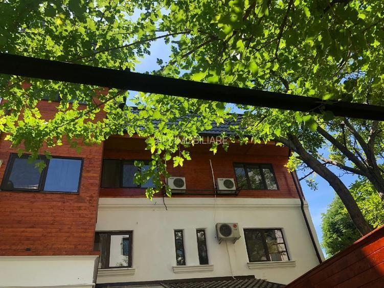 Spatiu De Birouri In Vila - Piața Română - 30