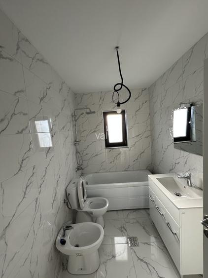 V&acirc;nd casa construcție  noua 2024 Bacau Serbanesti(zona t&acirc;rg aut - 7