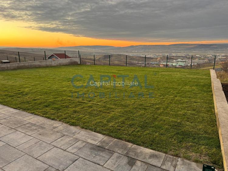 Casa superba la cheie, panouri fotovoltaice, central Dezmir - 15