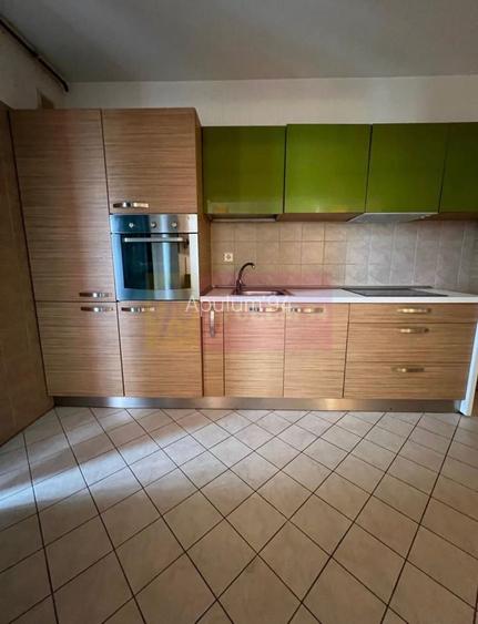 Vanzare apartament de 2 camere in zona Decebal adiacent - 2
