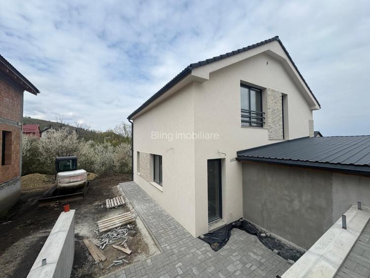 Casa 4 camere, 120 mp utili, teren, CF disponibil, zona Aerodromului Dezmir  - 2