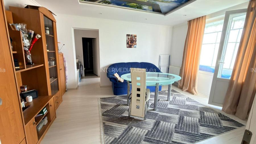 Vanzare Apartament 2 camere cu Balcon CUGIR Parcare Finisat Utilat Mobilat - 12