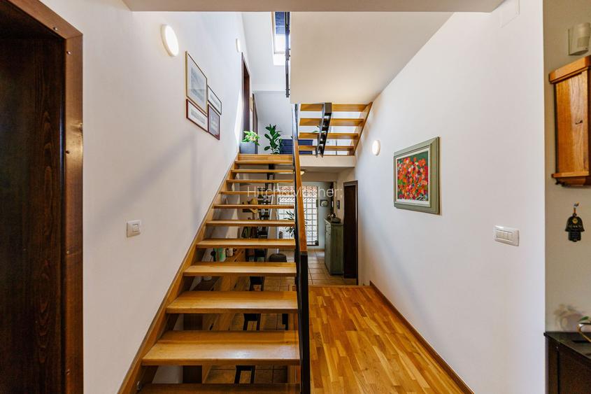 Locuiește lângă pădure, dar cu toate facilitățile la îndemână - 12