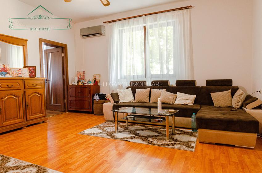 Casa cu 4 camere, centrala proprie si panouri fotovoltaice, zona Bujac, Arad - 2