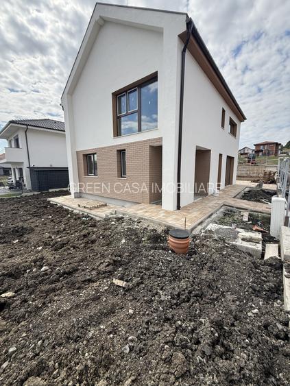 Casă individuală de vânzare în Chinteni - 5