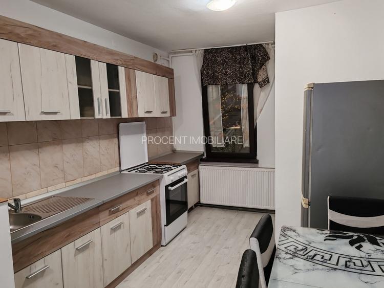 Apartament 3 camere, de inchiriat - 2