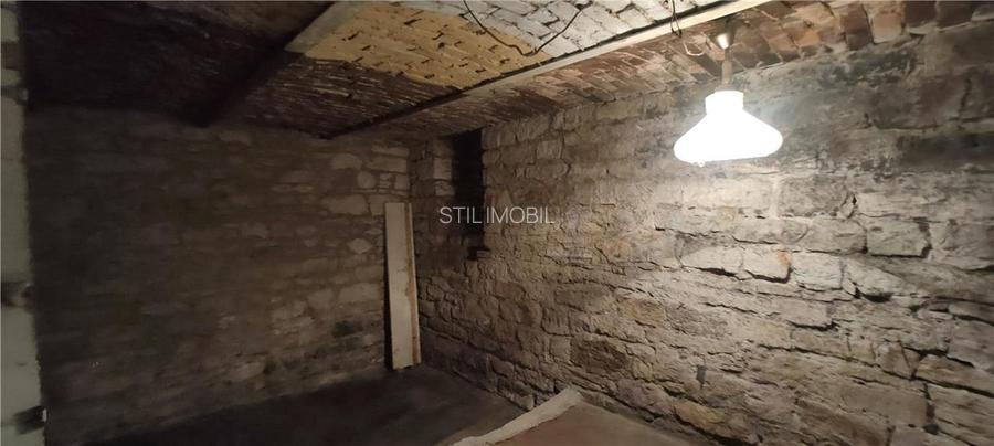 APARTAMENT ULTRACENTRAL , PIATA UNIRII, CUZA VODA 70 MP PLUS CURTE - 13