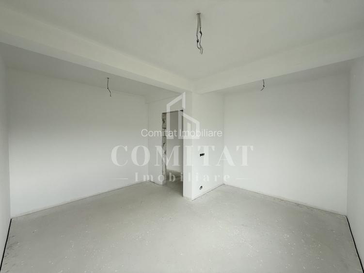 Casă individuală cu 699 teren la preț bun Chinteni - 10