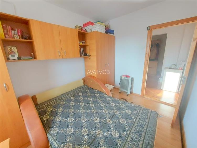 Apartament 3 camere decomandat, zona Mioritei - 5