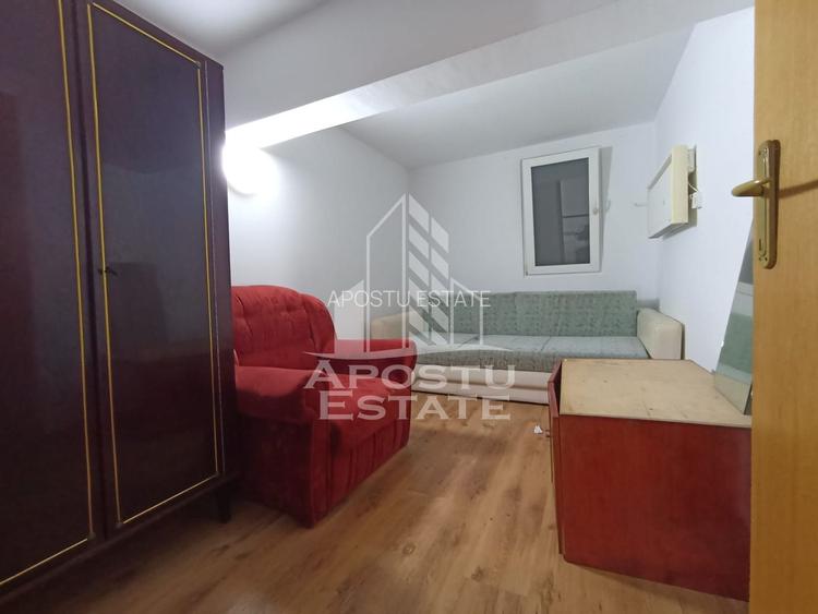 Apartament 3 camere 2 bai zona mehala la curte comuna - 9