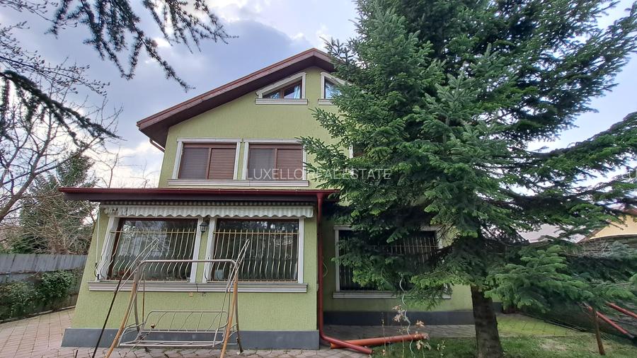 VILA INDIVIDUALA SUPERBA - CU TEREN GENEROS - AMPLASAMENT IDEAL - 9