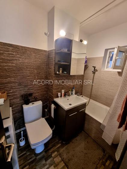 Capitol bd mamaia- apartament 3 camere decomandat - 11