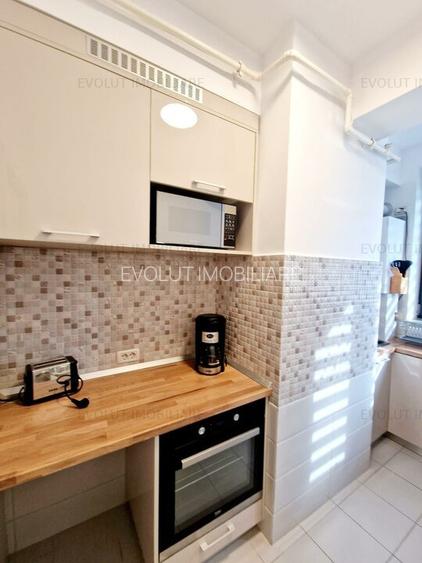 Apartament cu vedere la lac, în Mamaia, Vis-a-vis de Iaki - 9