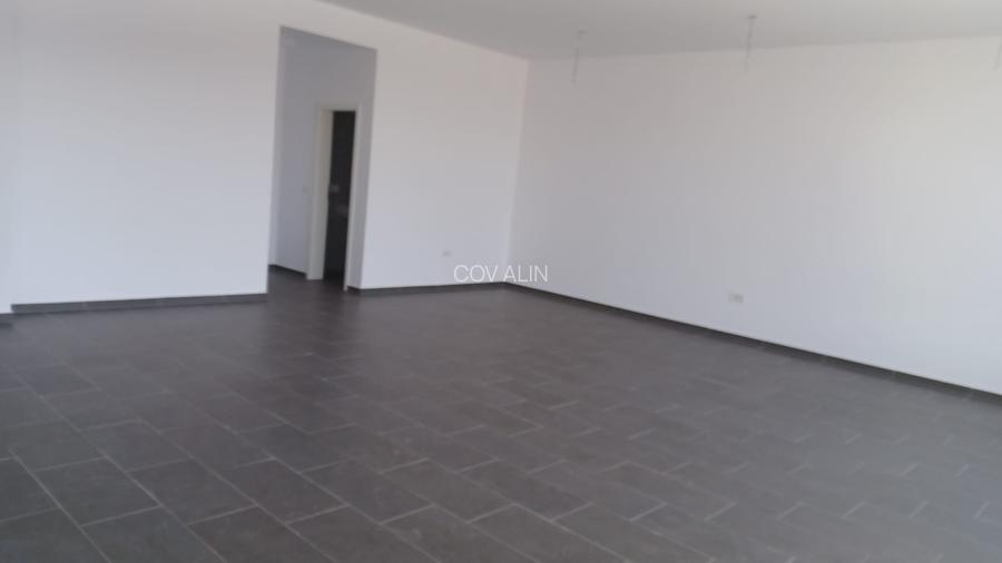 Spatiu comercial 87,62 mp, Tractorul, parter stradal, bloc 2025! - 5