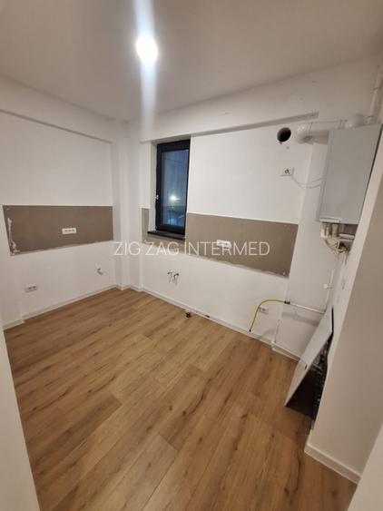 Tomis III , spatii IDEAL BIROURI, 61 mp. + curte, imobil 2023 - 7